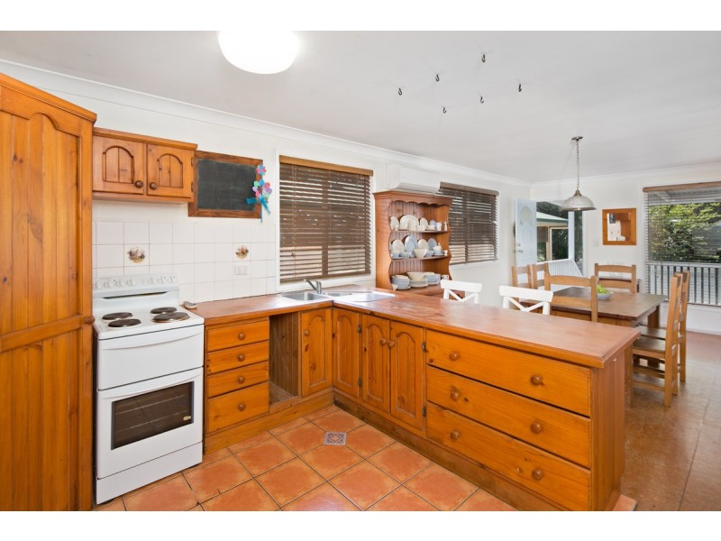 19 Ethel Street, Wellington Point QLD 4160