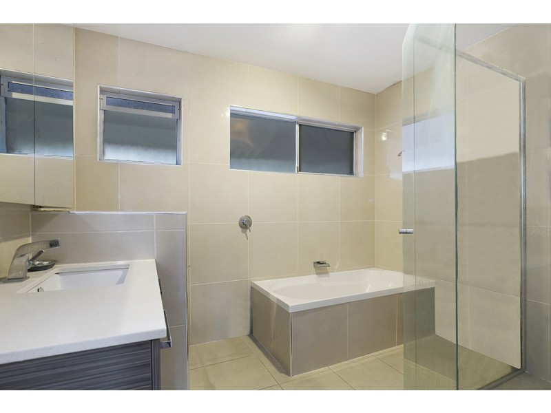 265 Old Cleveland Road East, Capalaba QLD 4157