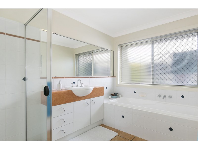 4 Marc Place, Cleveland QLD 4163