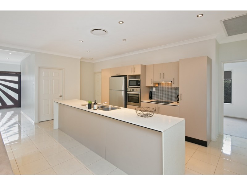 6 Duchess Place, Cleveland QLD 4163