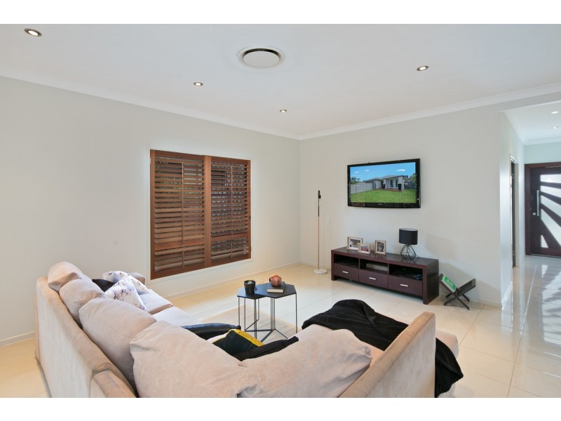 6 Duchess Place, Cleveland QLD 4163