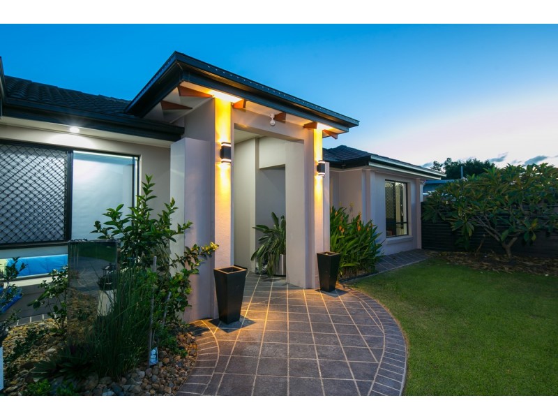 2 Pellita Court, Victoria Point QLD 4165