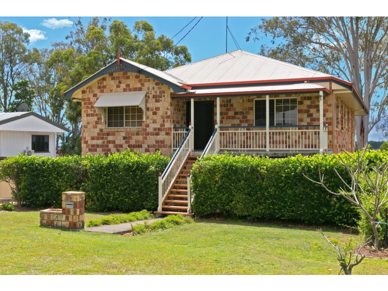 37 Claremont Street, Birkdale QLD 4159