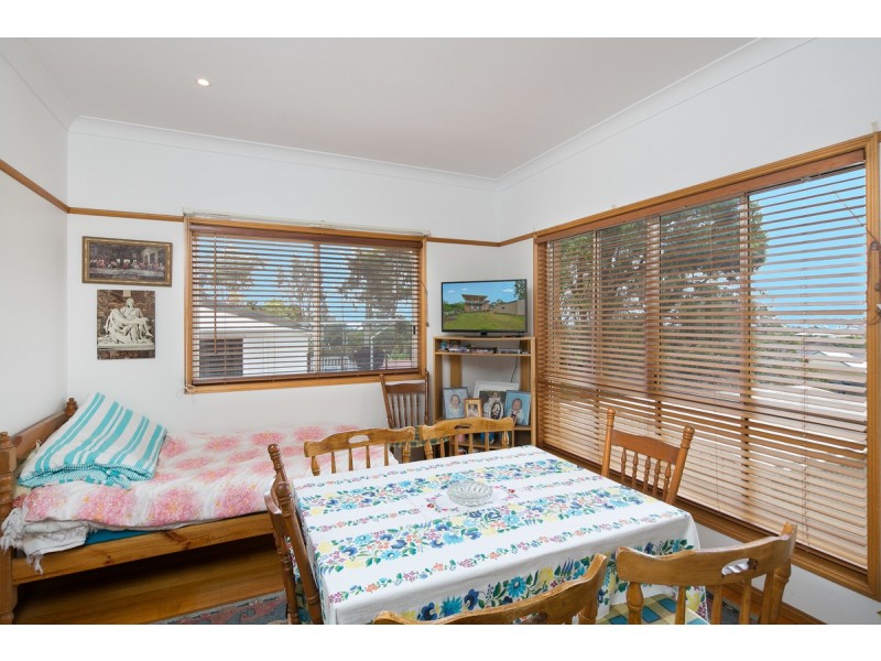 37 Claremont Street, Birkdale QLD 4159