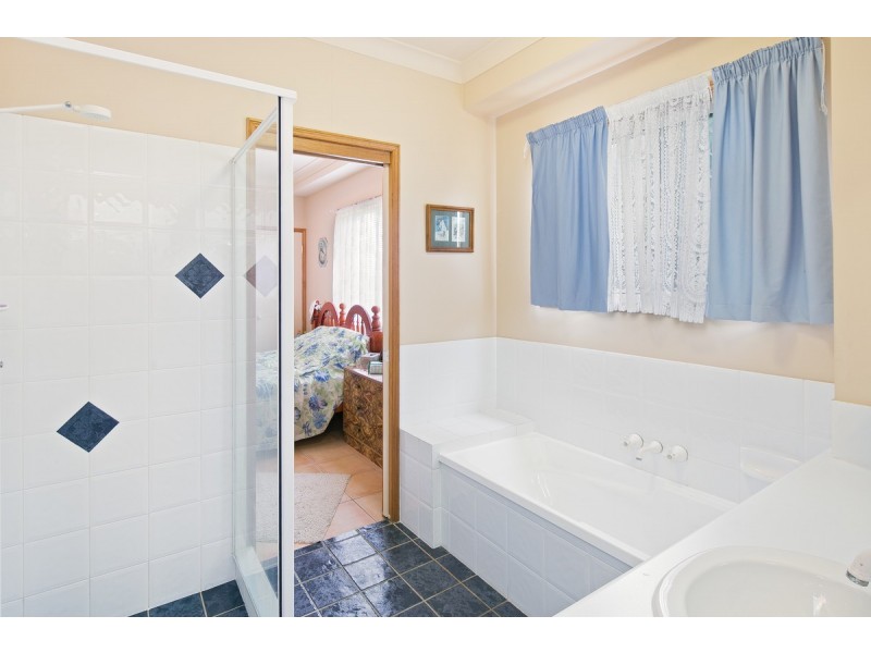 37 Claremont Street, Birkdale QLD 4159