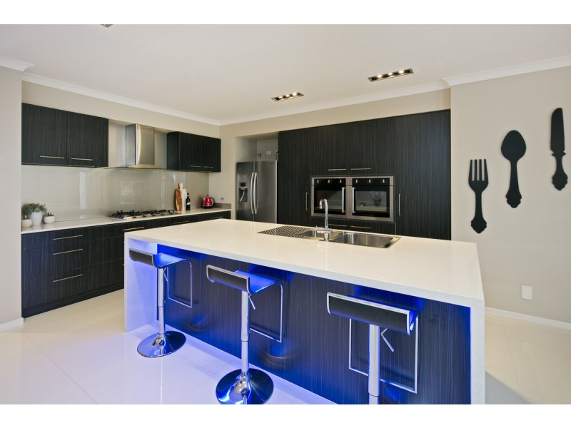 56 Waterville Drive, Thornlands QLD 4164