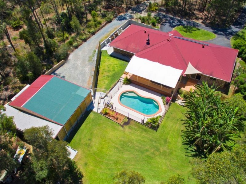 29 Viola Drive, Redland Bay QLD 4165
