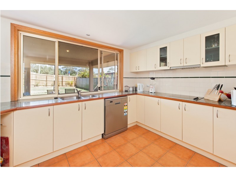 27 Olympus Drive, Cleveland QLD 4163