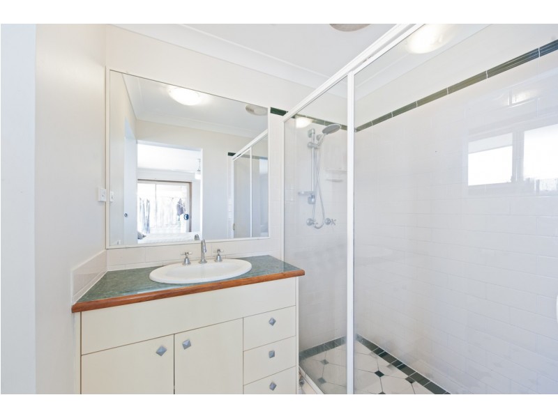 27 Olympus Drive, Cleveland QLD 4163