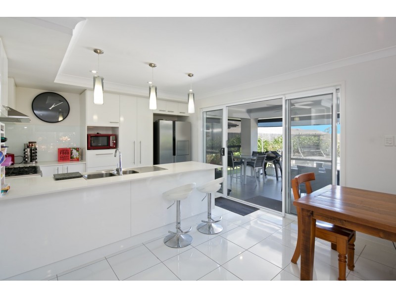 35 Brindabella Circuit, Thornlands QLD 4164