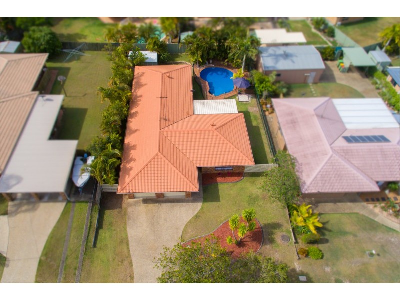 65 Riesling Street, Thornlands QLD 4164