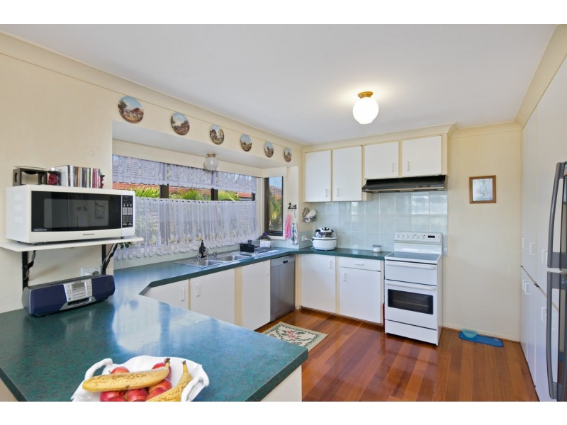 12 Macadamia Street, Victoria Point QLD 4165