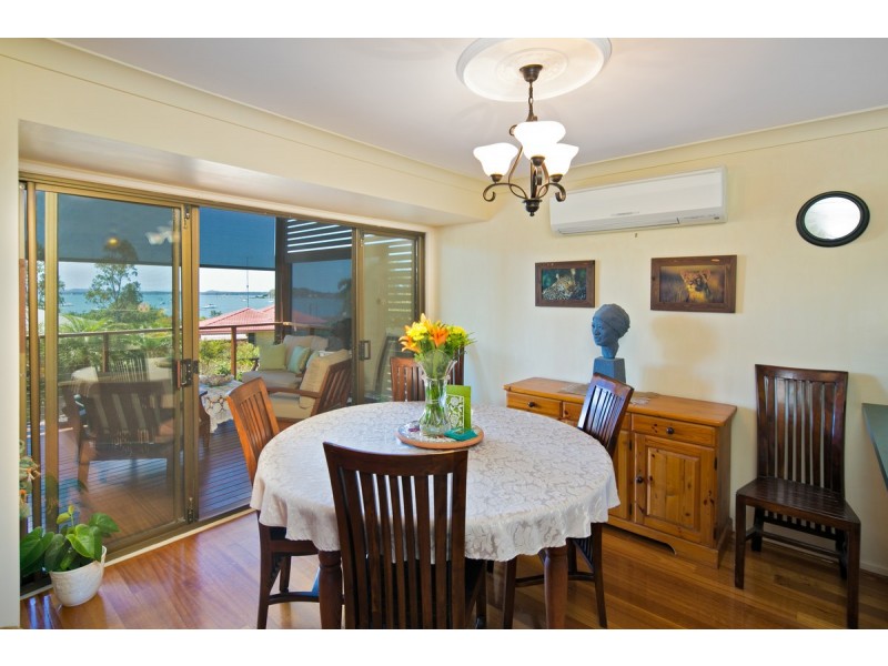 12 Macadamia Street, Victoria Point QLD 4165