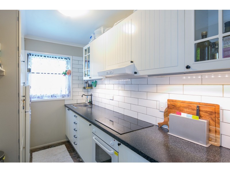 12 Macadamia Street, Victoria Point QLD 4165