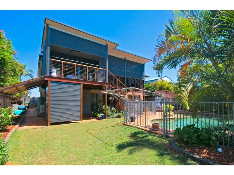 12 Macadamia Street, Victoria Point QLD 4165