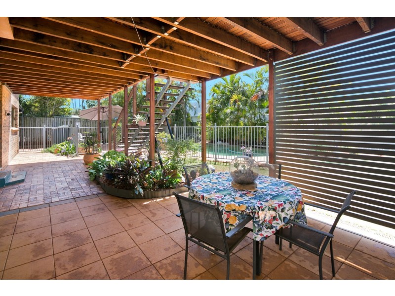 12 Macadamia Street, Victoria Point QLD 4165