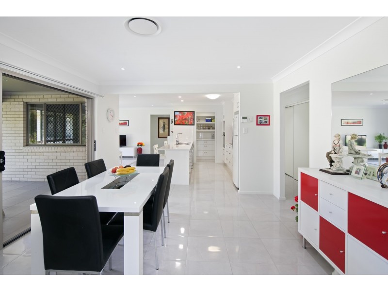 7 Prospect Crescent, Victoria Point QLD 4165