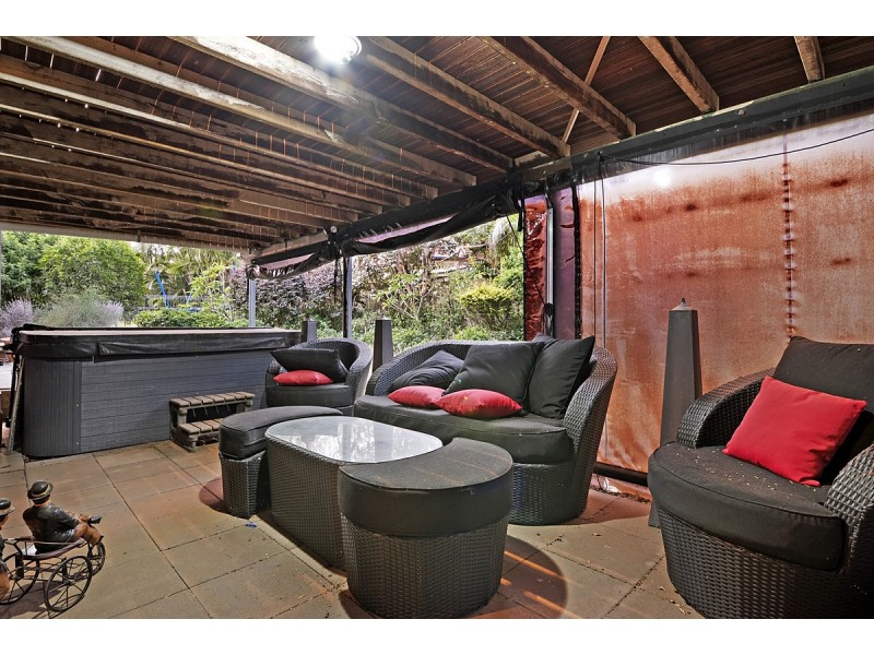 9 Waterford Crescent, Ormiston QLD 4160