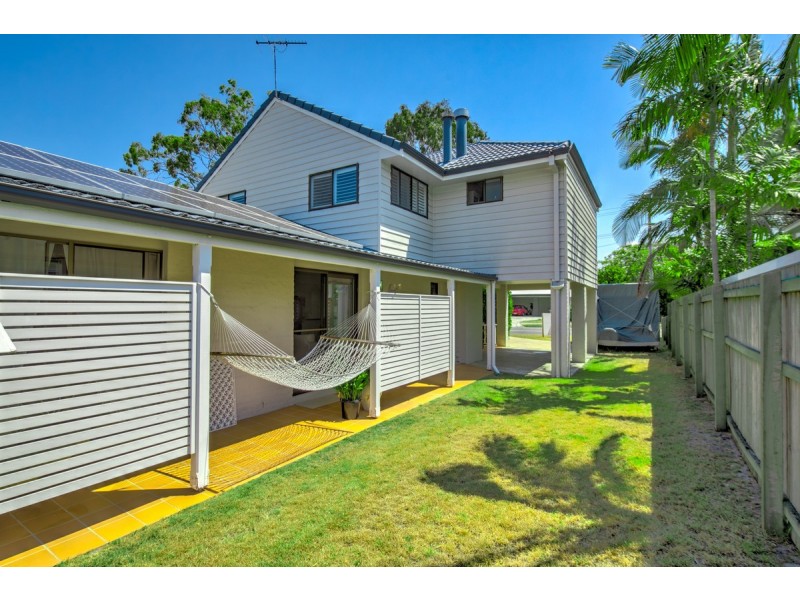 17 Thompson Street, Victoria Point QLD 4165