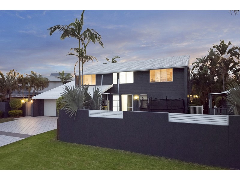 5 Captains Court, Raby Bay QLD 4163