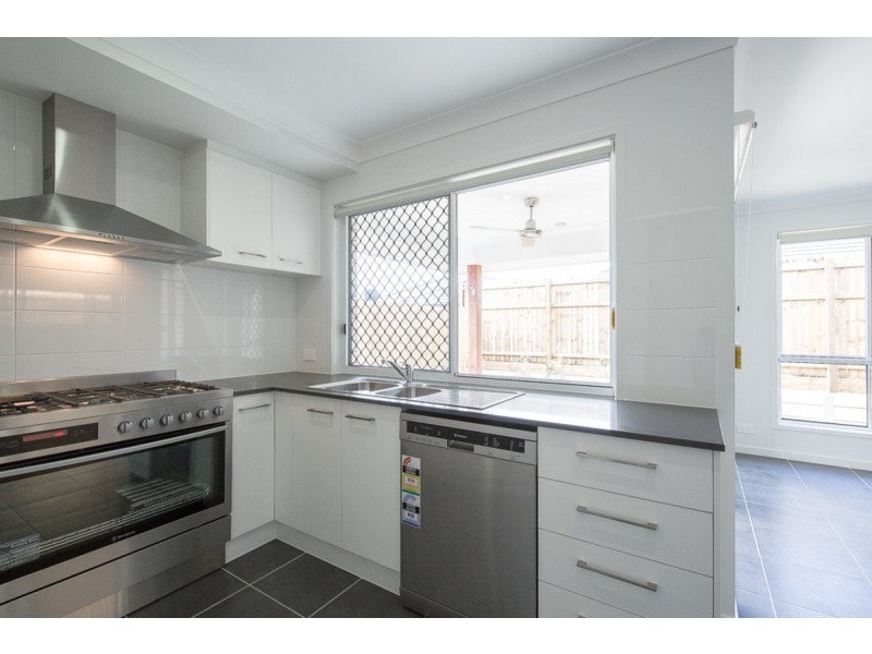 12 Kiama Circuit, Thornlands QLD 4164