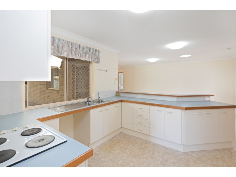 7 Vicki Place, Victoria Point QLD 4165