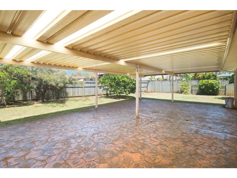 7 Vicki Place, Victoria Point QLD 4165