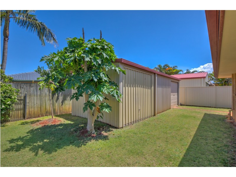 7 Vicki Place, Victoria Point QLD 4165