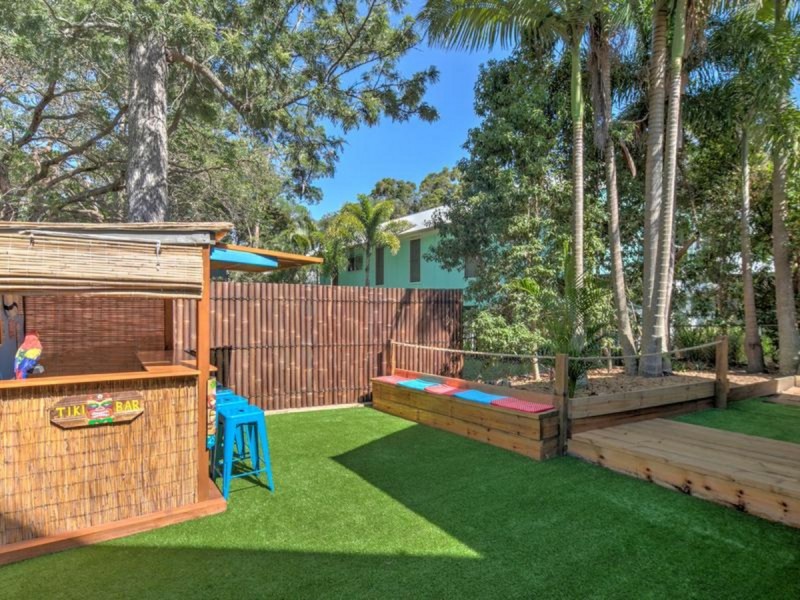 18 Moonah Street, Coochiemudlo Island QLD 4184