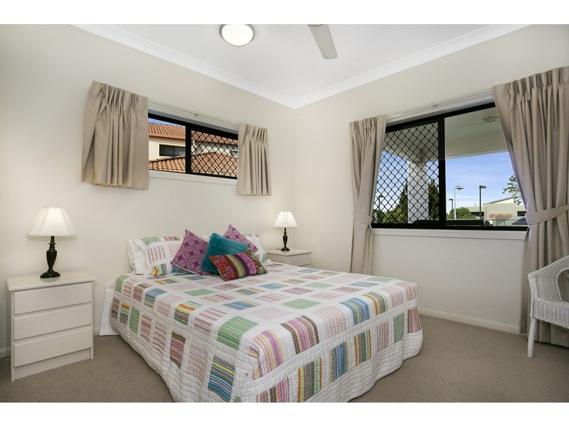 1 Baylink Drive, Redland Bay QLD 4165
