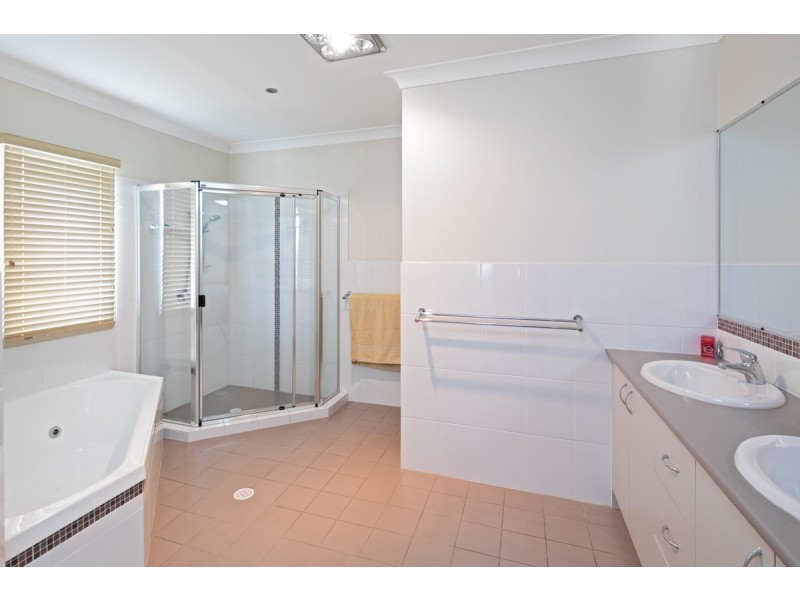3 Sandune Place, Thornlands QLD 4164