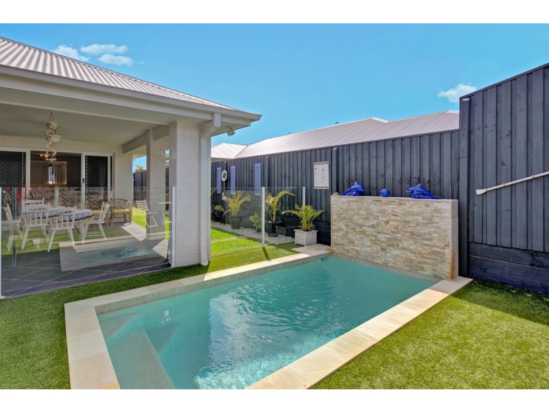 34 Girraween Crescent, Capalaba QLD 4157