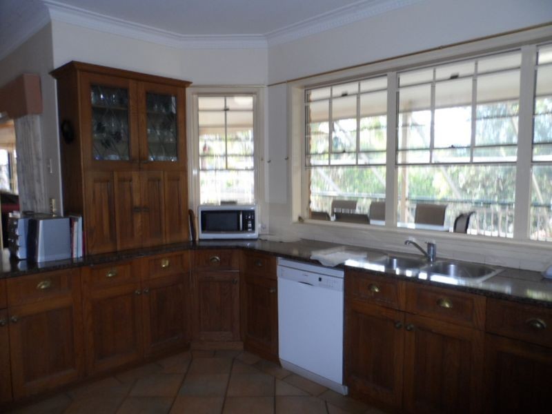 13 Waverley Court, Ormiston QLD 4160