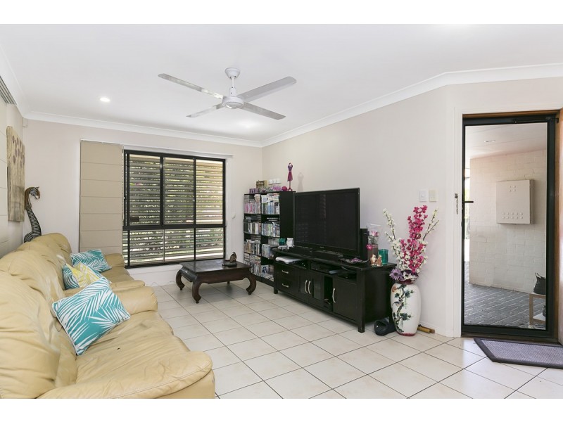 2/23 Olympus Drive, Cleveland QLD 4163