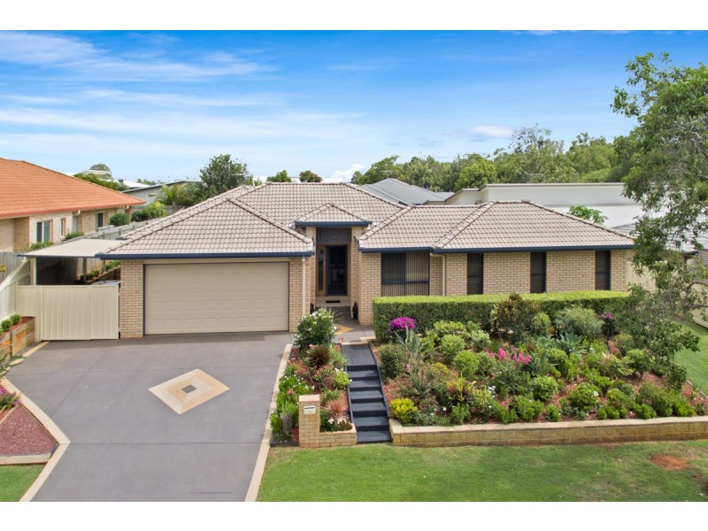 2 Pitman Place, Redland Bay QLD 4165