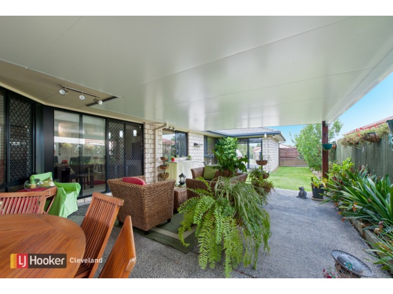8 Creekside Circuit West, Victoria Point QLD 4165