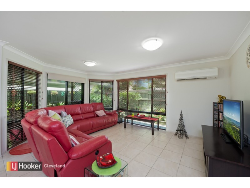 8 Creekside Circuit West, Victoria Point QLD 4165