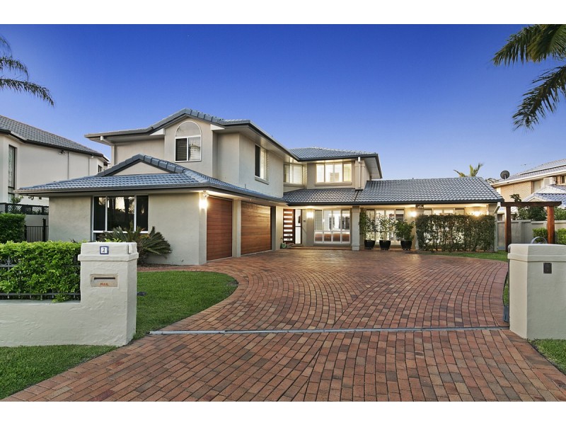 7 Seacrest Court, Raby Bay QLD 4163