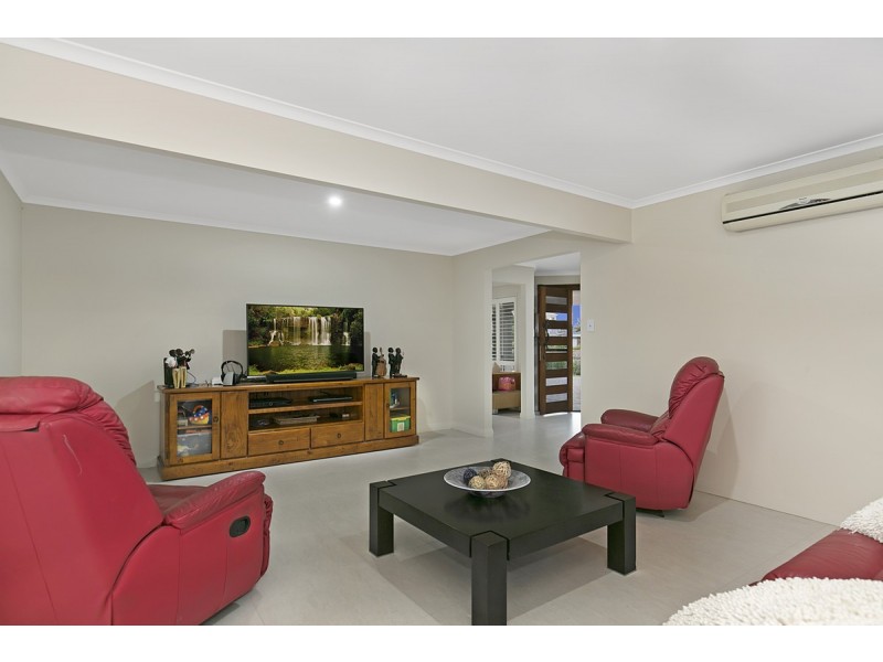 7 Seacrest Court, Raby Bay QLD 4163