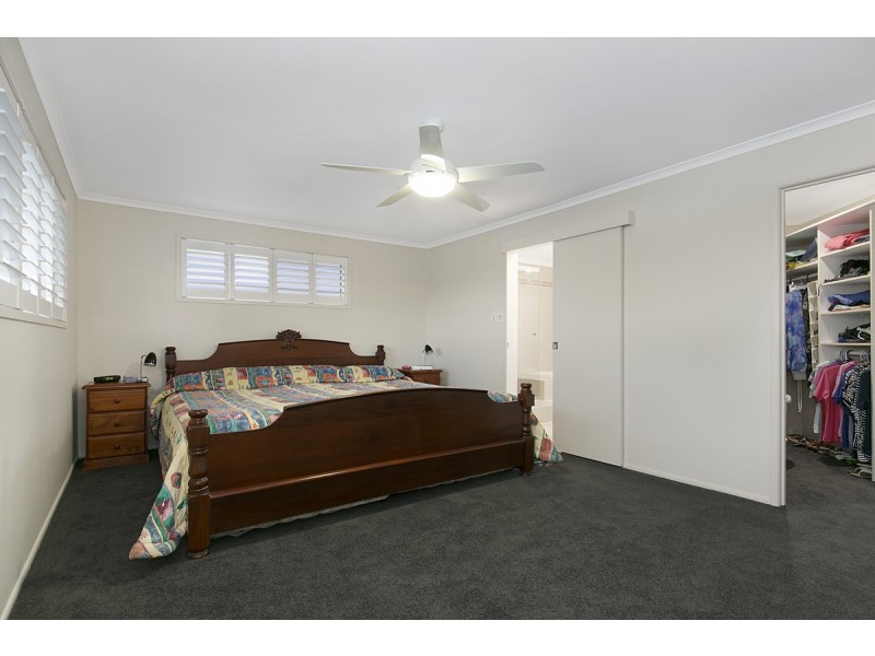 7 Seacrest Court, Raby Bay QLD 4163