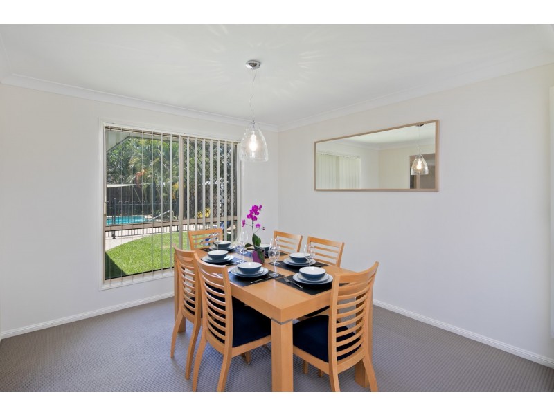 16 Lidgard Street, Thornlands QLD 4164