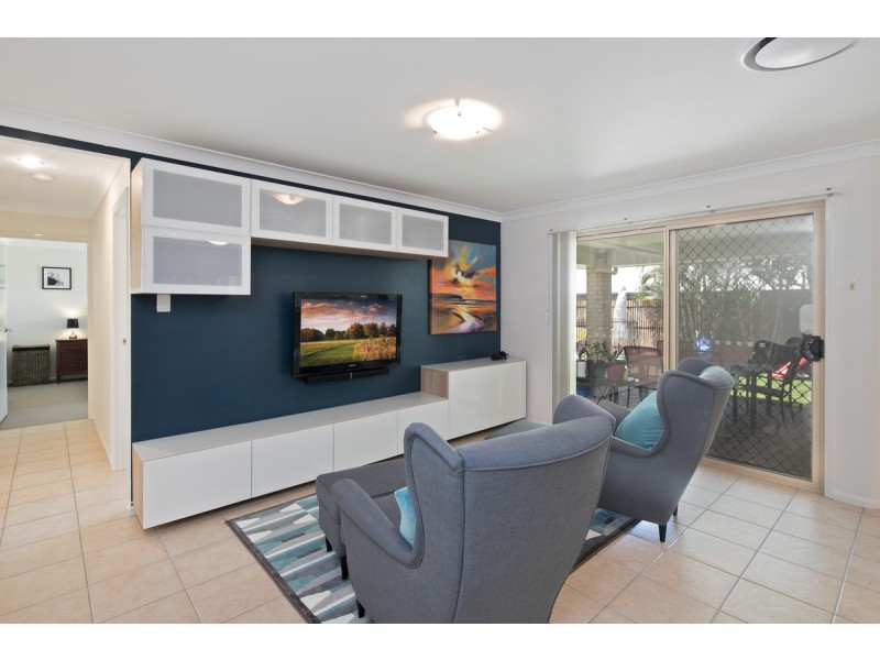 16 Lidgard Street, Thornlands QLD 4164