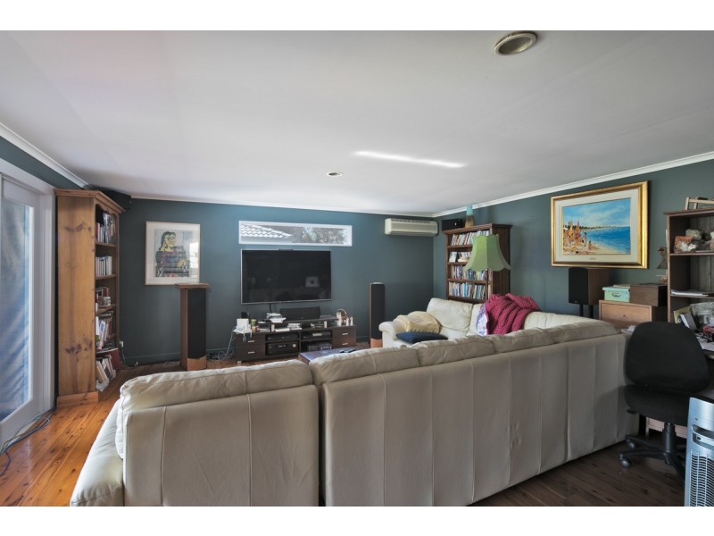 95 Passage Street, Cleveland QLD 4163