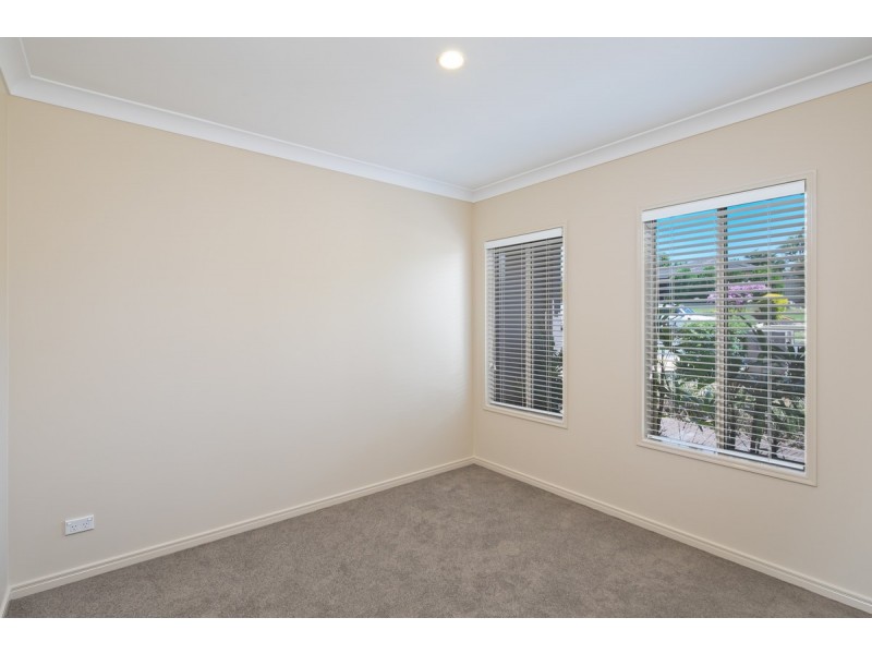 16 Thornlands Road, Thornlands QLD 4164