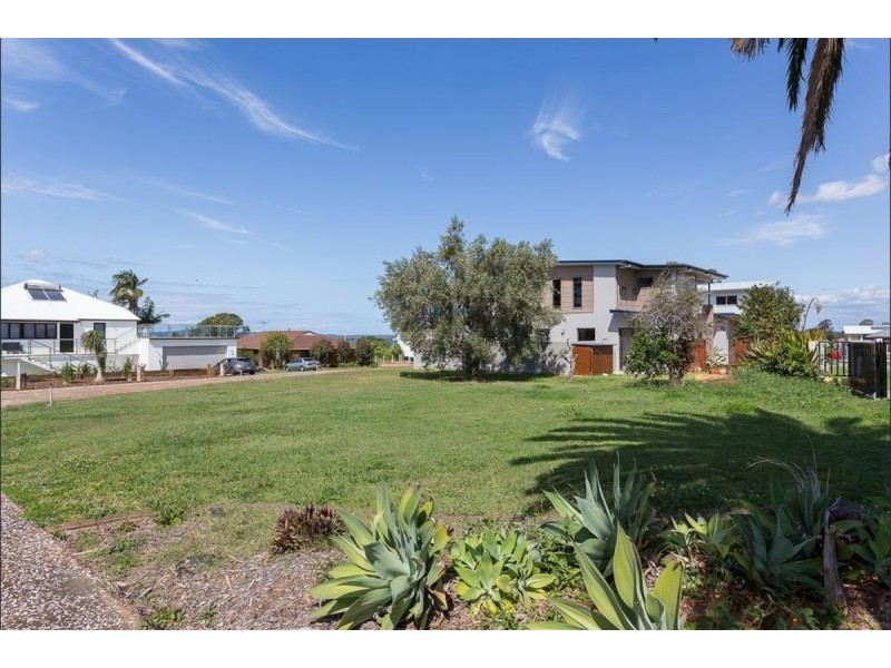 30 Wilson Esplanade, Redland Bay QLD 4165