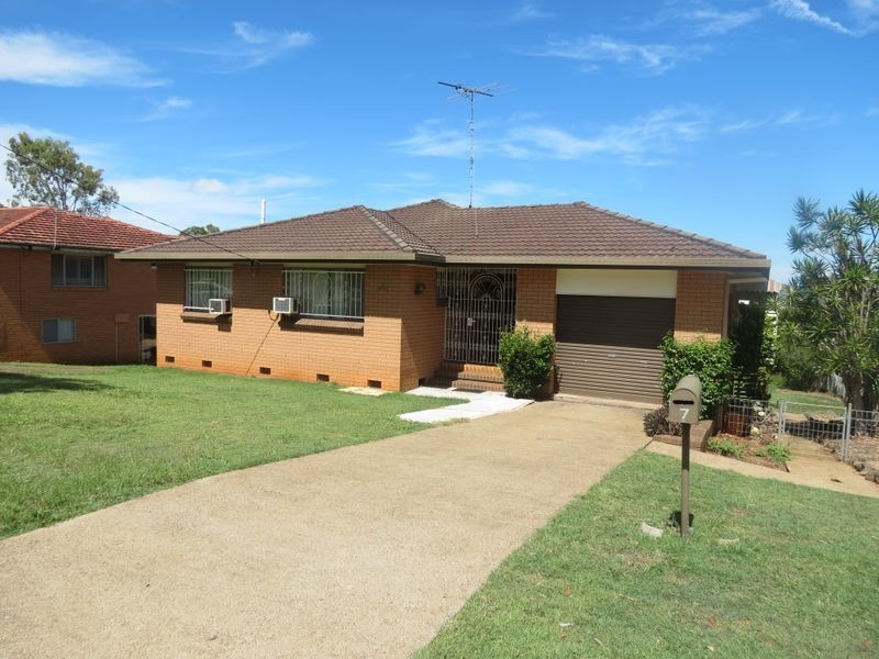 7 Paranka Drive South, Cleveland QLD 4163