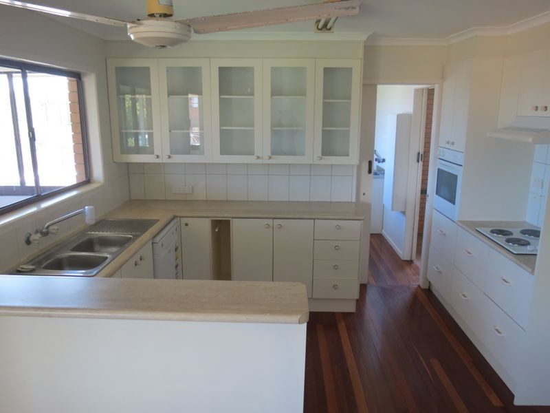 7 Paranka Drive South, Cleveland QLD 4163