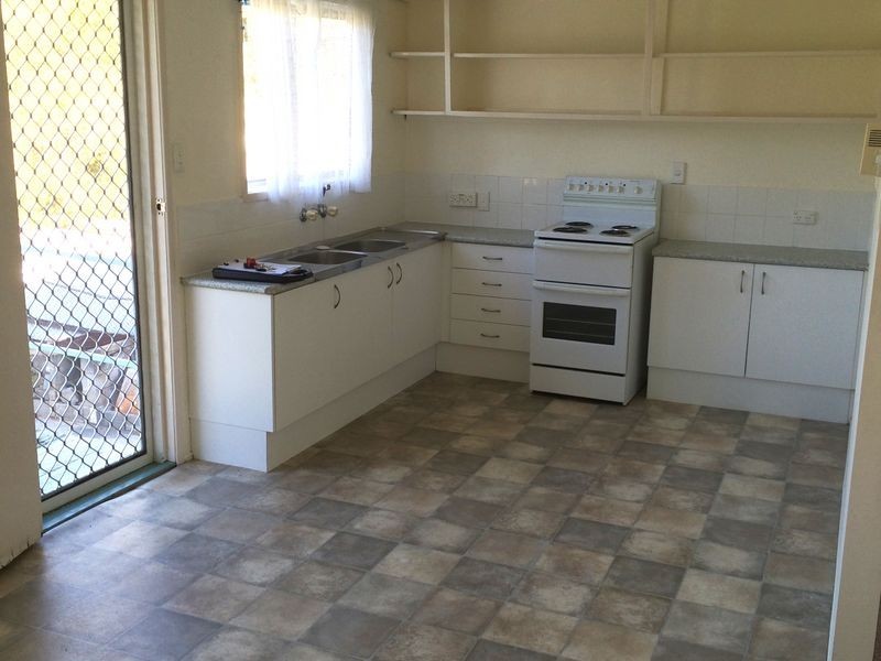 25 Parakeet Street, Birkdale QLD 4159