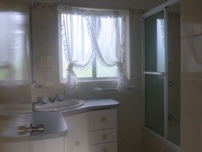 25 Parakeet Street, Birkdale QLD 4159