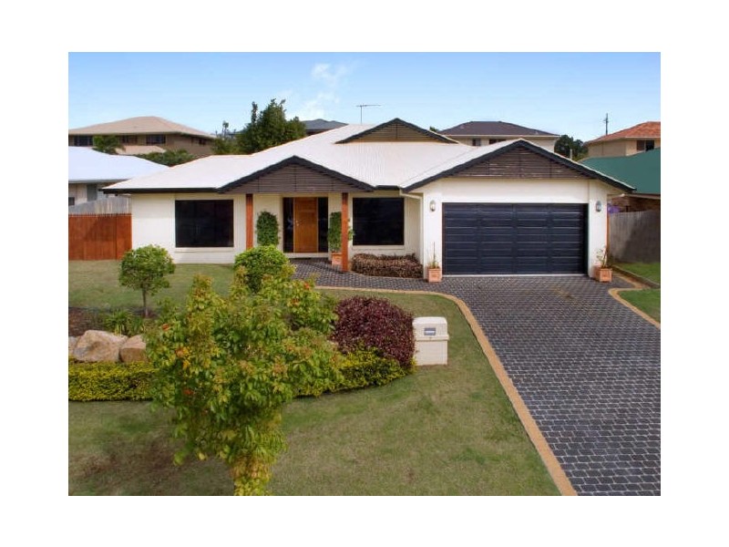 11 Bush Cherry Place, Thornlands QLD 4164